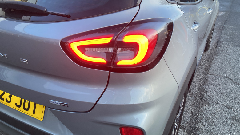 Ford Puma 1.0 EcoBoost Hybrid mHEV 155 Titanium 5dr Petrol Hatchback